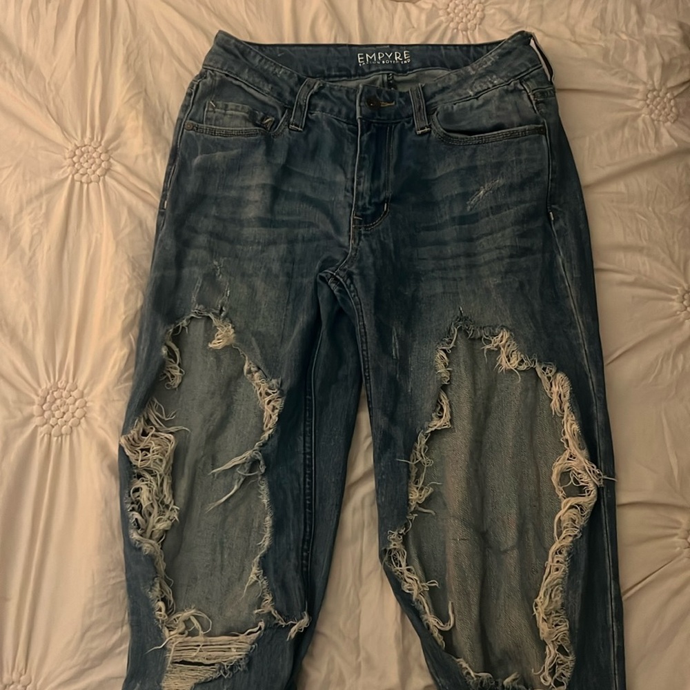 Empyre easton boyfriend jeans 
Size: 0 
Blue jeans